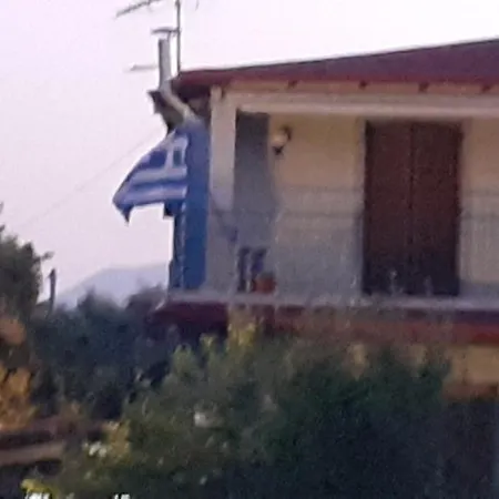 Villa Marinos - συγκρότημα με πισίνα, γήπεδο, τζακούζι, μπαρ, ψησταριά *