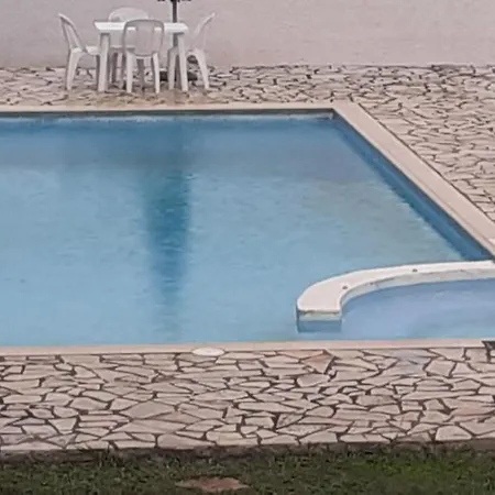 Villa Marinos - συγκρότημα με πισίνα, γήπεδο, τζακούζι, μπαρ, ψησταριά Kamena Vourla