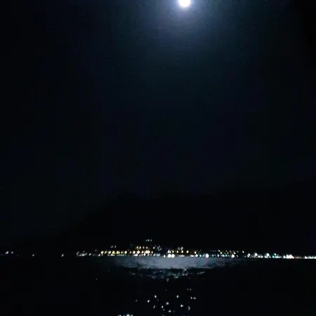 Marinos - συγκρότημα με πισίνα, γήπεδο, τζακούζι, μπαρ, ψησταριά * Kamena Vourla